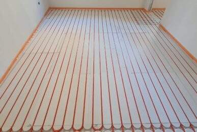 Riscaldamento e condizionamento a pavimento, parete e soffitto